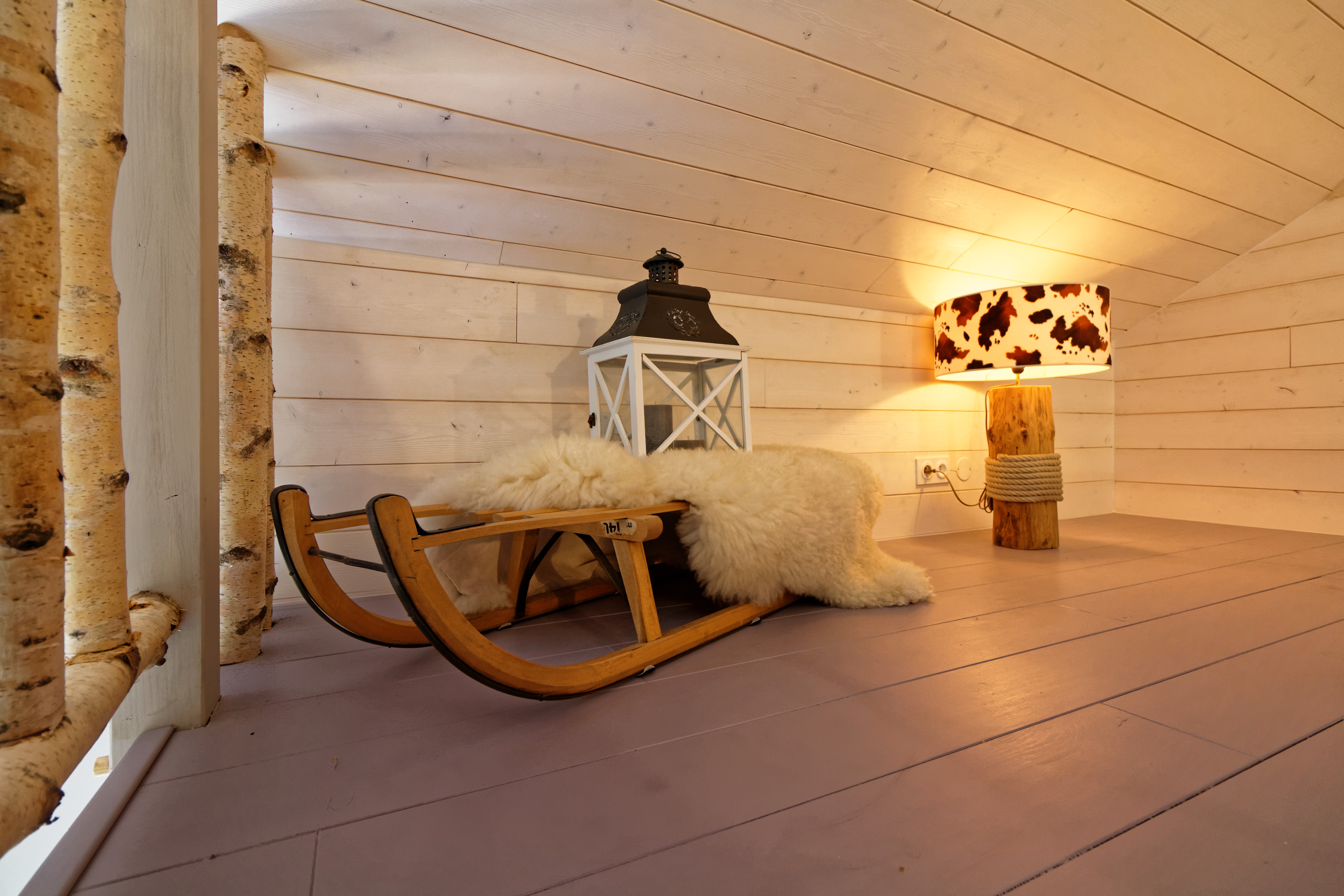 <span style='font-family: "Amsterdam One", "Great Vibes", cursive; font-size: 36px'>Studio Le Refuge</span>